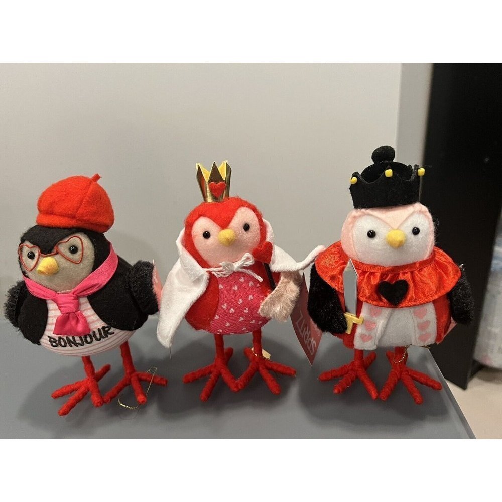 Target Spritz Feathery Friends 2024 Valentine’s Day Birds - Set of 3- NEW